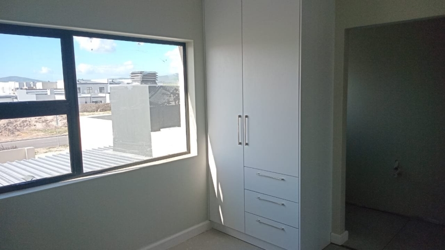 4 Bedroom Property for Sale in Sandown Western Cape